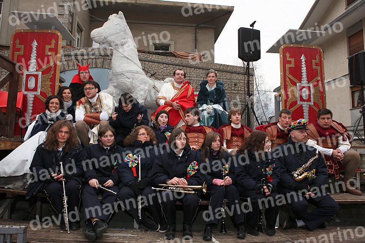 Gara delle Bighe 2011-7732.jpg